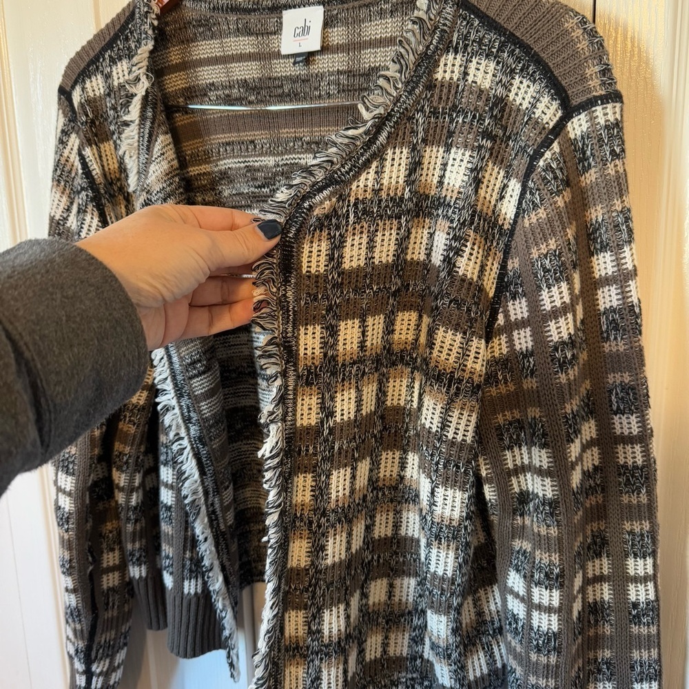 Cabi Cardigan Women Large Brown Plaid Fringe Cardigan Sweater Grandpacore - Picture 2 of 6